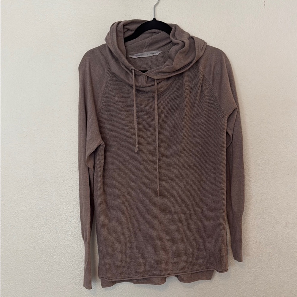 Athleta Beige Knit Pullover